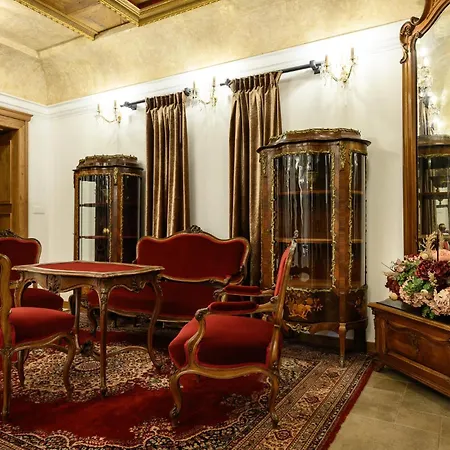 Aparthotel Ecole Kopanica (Trencin)